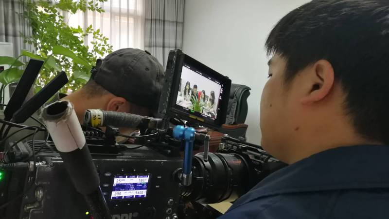 剧本杀式体验：德阳广告片拍摄公司构建沉浸式消费决策路径