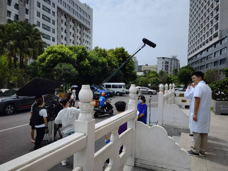 德阳广告片拍摄公司低成本实现高规格制作的诀窍
